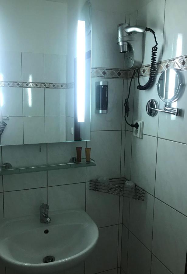 Hotel Bila Ruze Strakonice Luaran gambar