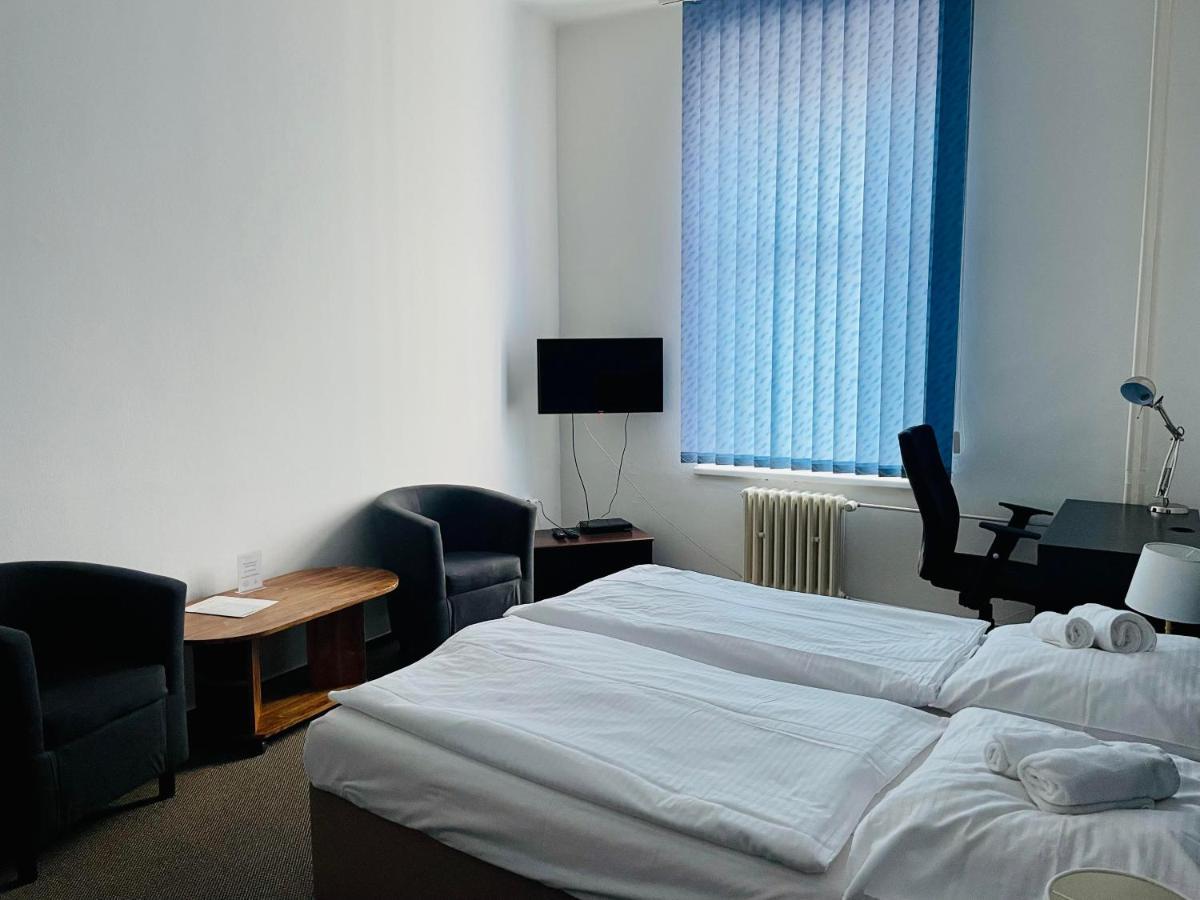 Hotel Bila Ruze Strakonice Luaran gambar